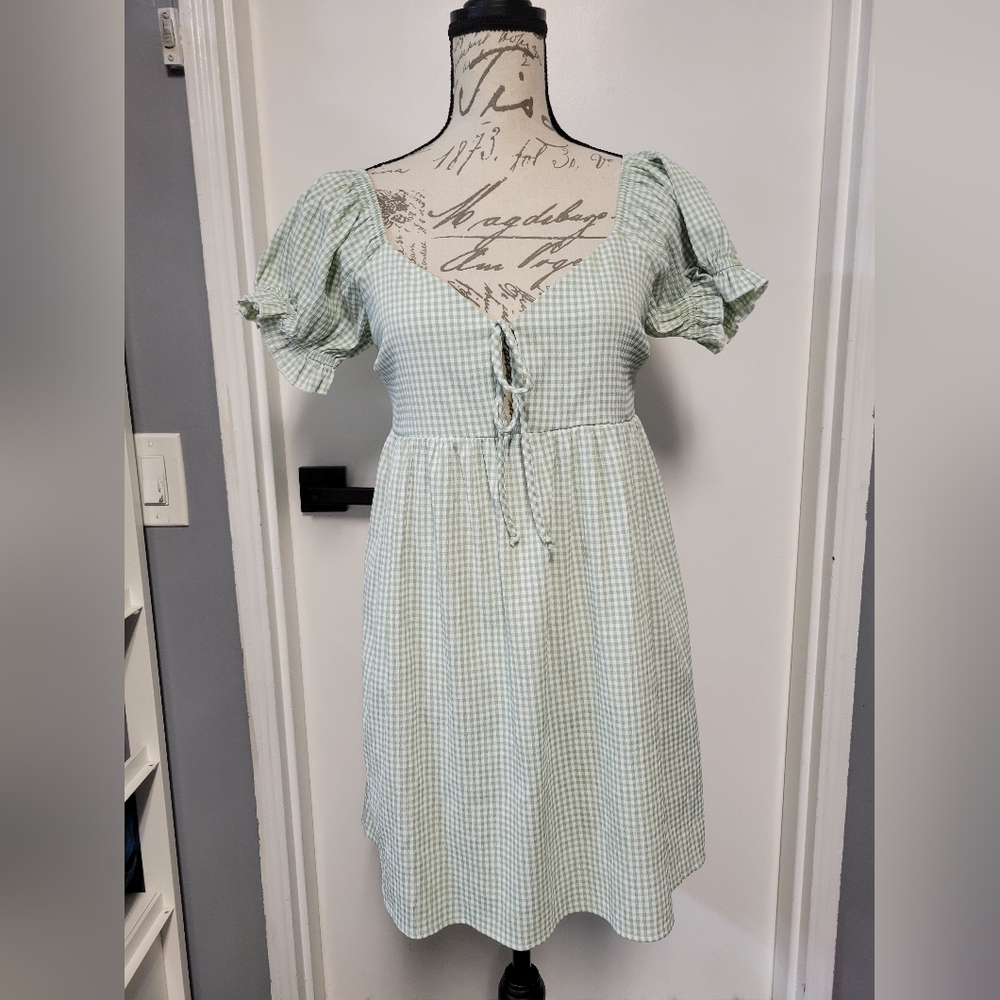 Lisa Says Gah Lily Green White Gingham Mini Dress with Puff Sleeves Babydoll XS - Picture 3 of 9